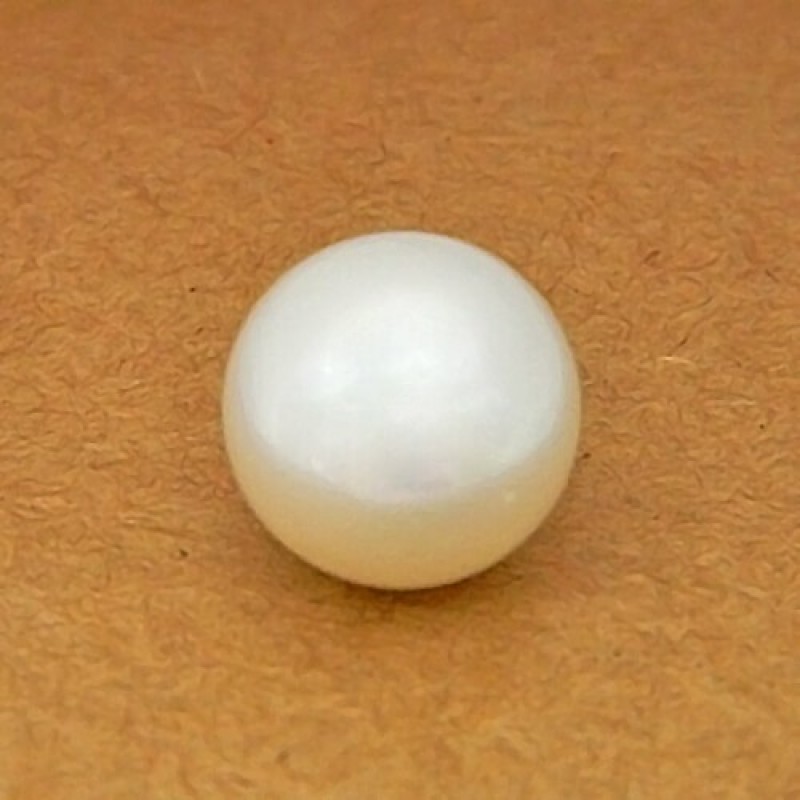 12.97 Carat/ 14.41 Ratti South Sea Pearl Gemstone